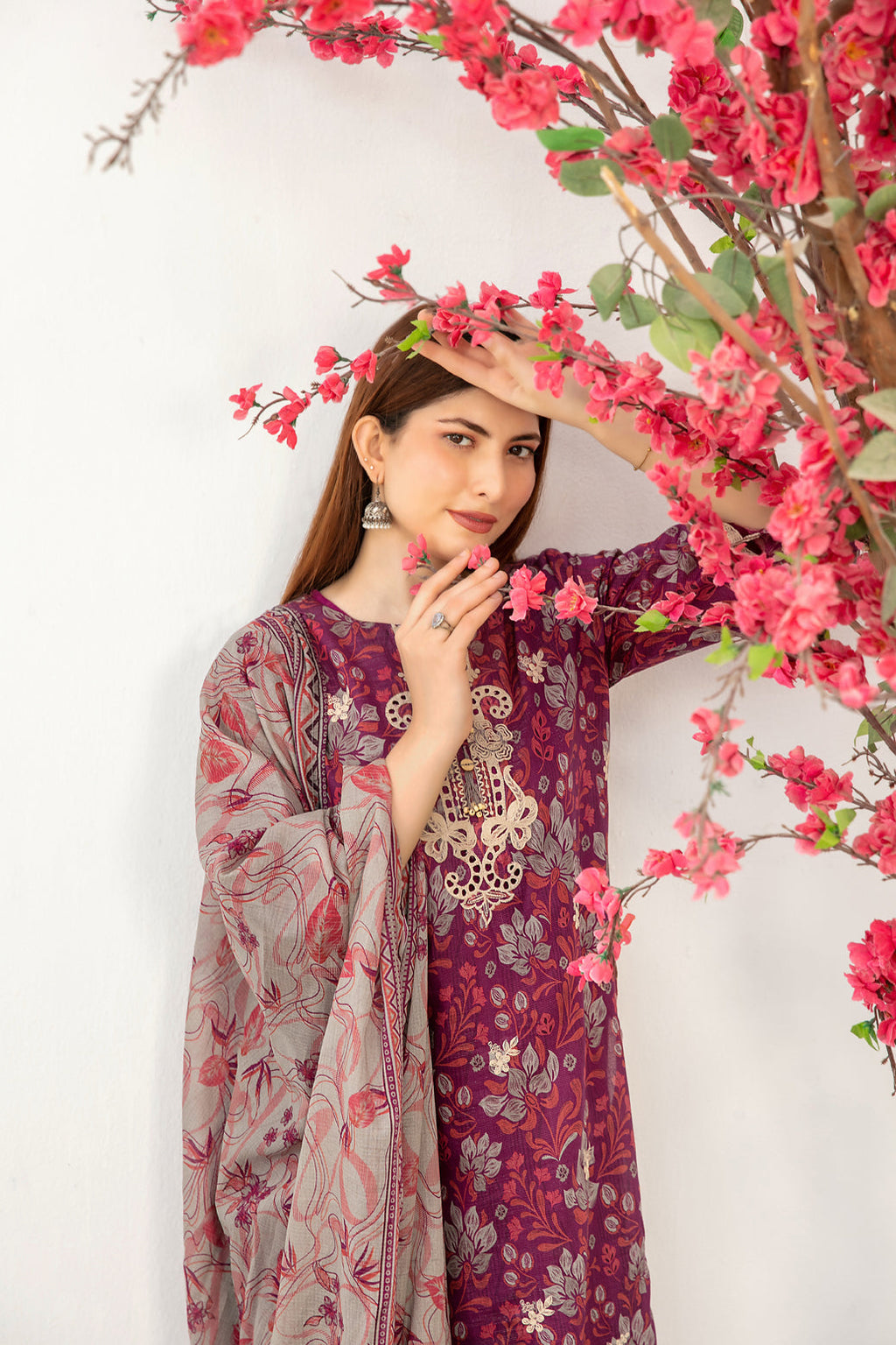 Tawakkal Gulin 3pcs Stitched Emb Printed Lawn