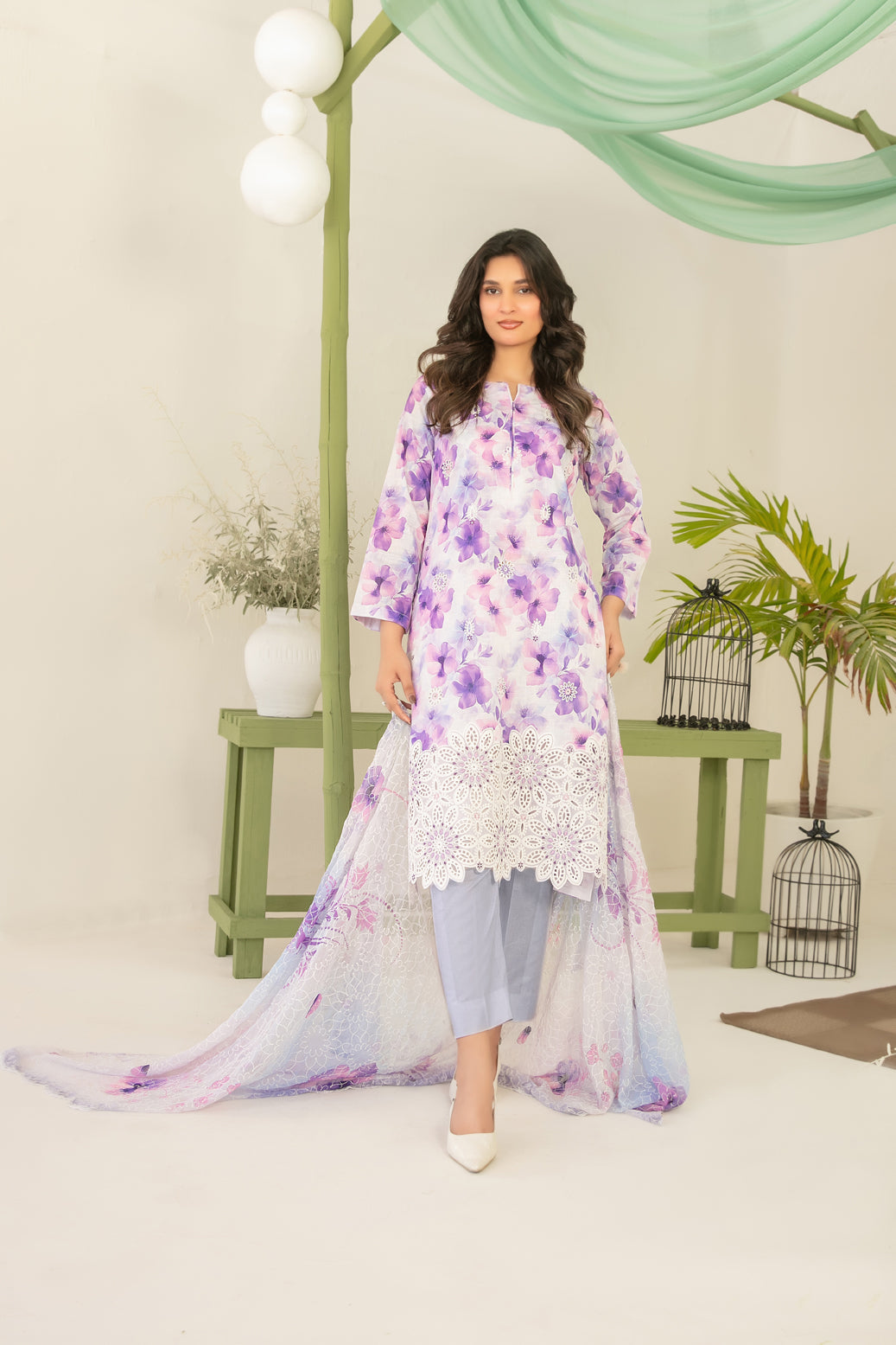 Sionya 3pcs Un-Stitched Emb Printed Lawn [D-4082]